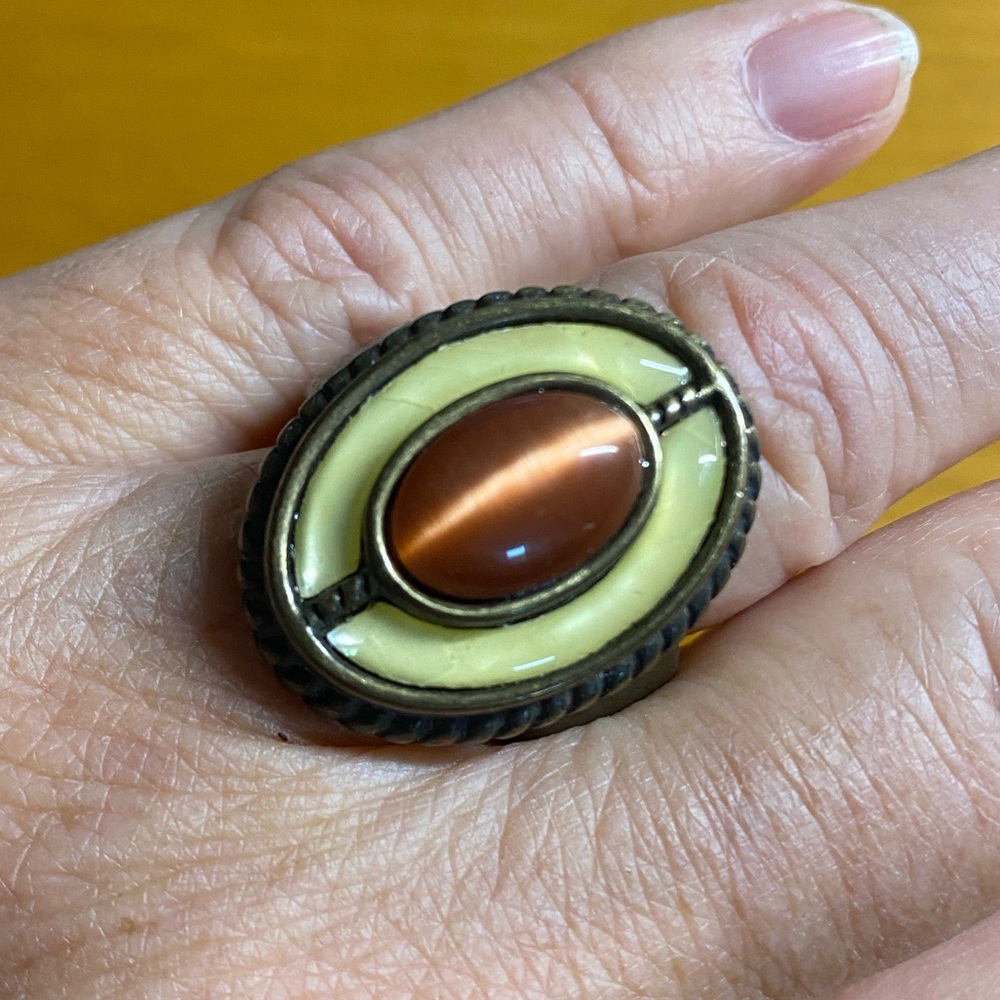 Liam Family Vintage Cocktail Ring (L)
